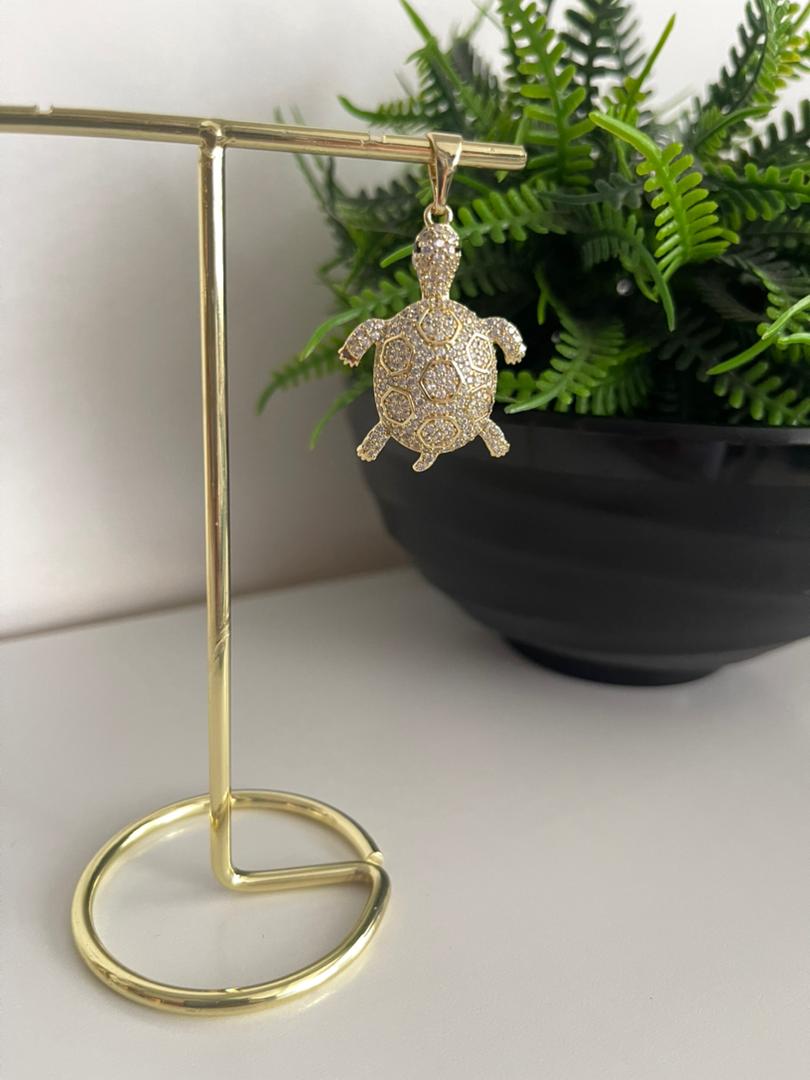 Dije Tortuga de Zirconia