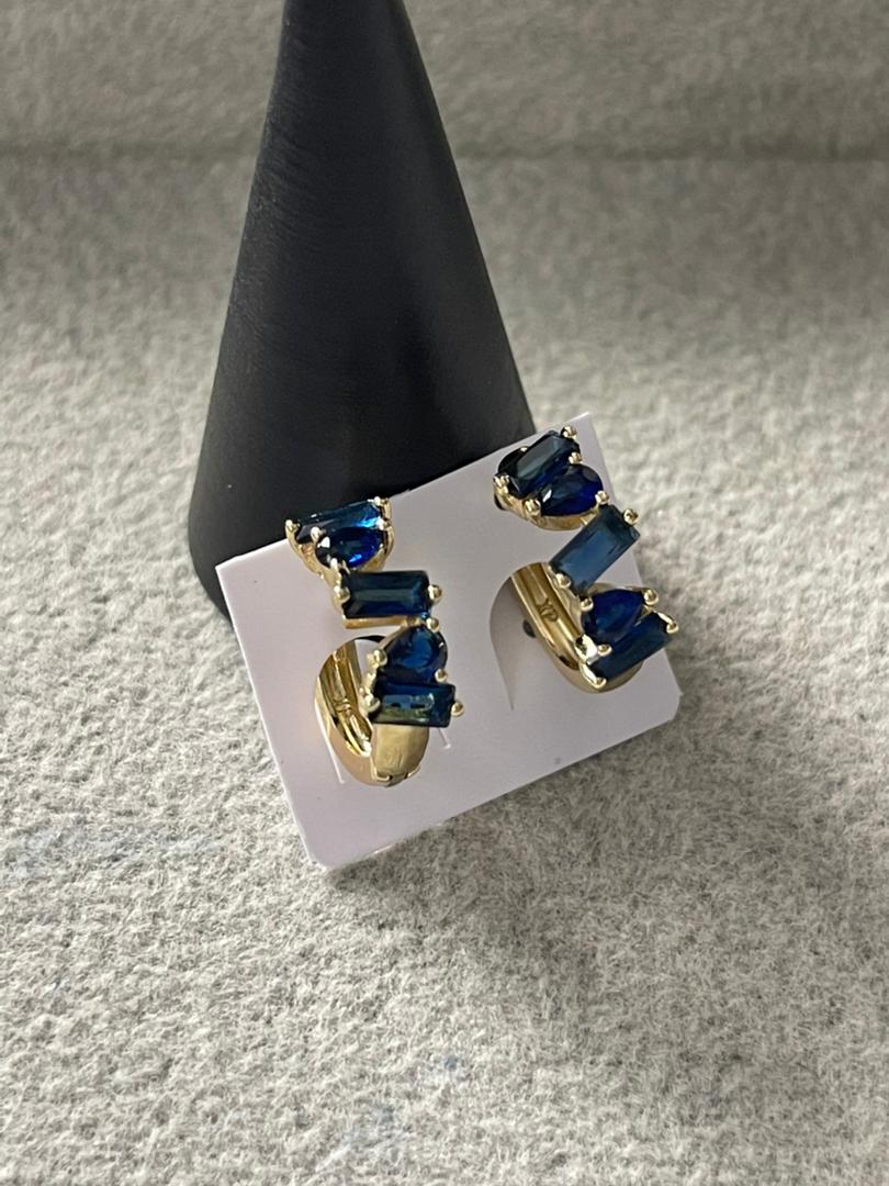 Zarcillos Singles Square